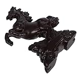 Detaillierte handwerkskunst: chinesische tierkreispferdestatue, aus holz geschnitzte tierfigur, stehende pferdestatue, feng-shui-tierskulptur, schreibtischdekoration für reichtum und glück die hölzerne pferdefigur ist präzise handgeschnitzt und fängt lebensechte merkmale und dynamische in jedem detail ein