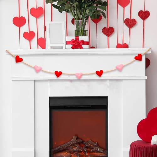 Image of Valentine's Day Garland, 3D Felt Valentine Heart Banner with Wooden Beads for Valentine's Day Decor Valentine Hanging Bunting Garland for Valentine's Day Home Mantel Wall Decor
