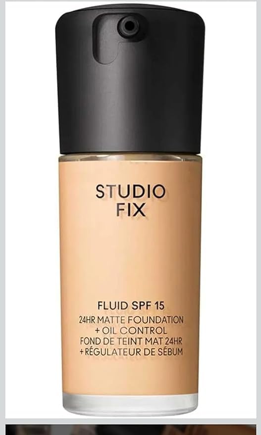 Image of M.aa.cc. Studio Fix Professional Waterproof oil-free Longlasting Liquid 24-hour colour-true foundation Matte Finish For Women, Girls 15g - Shine-Free Compact Powder (NC 40 Foundation)