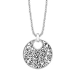 Der Echtschmuck mit eigener Handschrift und klarer Linie ist die ideale Ergänzung zur Mode für jeden Tag: vielseitig kombinierbar, stilsicher und echt. Denn s.Oliver Jewel verbindet hohen Tragekomfort mit außergewöhnlicher Qualität und Liebe zum Detail