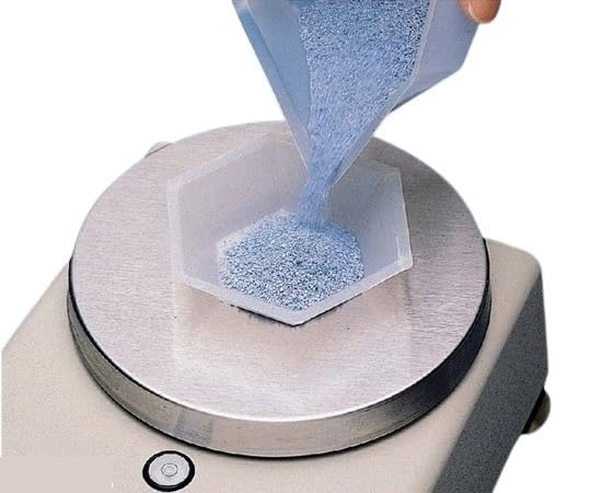 Fisherbrand ポリスチレン製六角秤量皿 &phi;47&times;H15mm 500枚 02-202-101