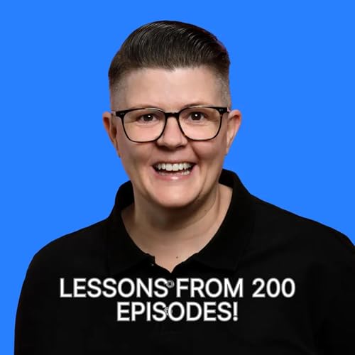 B2B podcasting lessons from 200 episodes about LinkedIn Podcast Por  arte de portada