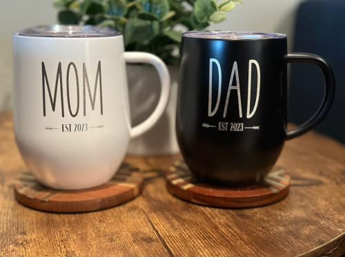 Pregnancy Gift Est 2023- Mom Est 2023 Dad Est 2023 Engraved Stainless Steel Coffee Tumblers - Gift Set For New Parents To Be-Baby Shower Gifts For Parents -Mom And Dad Mugs For Expecting Parents #TOP3