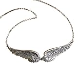 Design vintage con ali d'angelo: questa collana girocollo presenta un dettagliato ciondolo simmetrico con ali d'angelo con intricate texture di piume, sospeso da una delicata catena a maglie in argento. Il design di ispirazione vintage fonde fascino etereo con uno stile audace, aggiungendo un tocco mistico e accattivante a qualsiasi outfit.