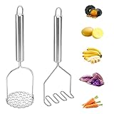 🟡【Kartoffelstampfer Edelstahl】Der runde Kartoffelstampfer hat gleichmäßig verteilte runde Löcher, um gleichmäßige und feine Kartoffelpüree zu machen. Ein anderer gewellter Kartoffelstampfer hat einen breiten Spalt zwischen den Metallrahmen, um das Pürieren zu erleichtern. Sie können jeden von ihnen verwenden, wie Sie wollen.