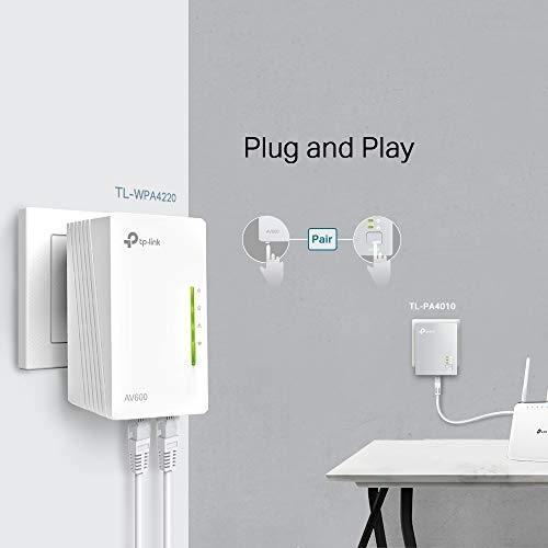 Image of TP-Link AV600 Powerline Wi-Fi Triple KIT, Wi-Fi 300Mbps, 2 Fast Ports, Plug and Play, Wi-Fi Clone, Pair Button (TL-WPA4220 TKIT)
