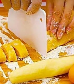3’lü Hamur Kazıyıcı ve Şekillendirici Set – Pasta Spatulası Seti – Kek Kreması Düzleştirici, Hamur Kesici, Fondan Şekillendirici, Dişli Kenar Dekor Aparatı