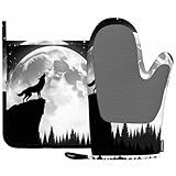 Mxocom Black Wolf Howling at The Moon Oven Mitt and Pot Holder with Silicone Stars on The Sky in The Evening Heat Resistant Kitchen for Cooking BBQ Baking Grilling Spring/Summer