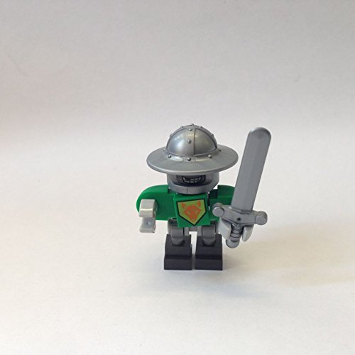 Preisvergleich Produktbild Nexo Knights Lego Figur Aaron-Bot (Set 70320)