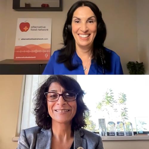 Balancing Female Hormones in Perimenopause and Beyond with Dr. R. Kumar Podcast Por  arte de portada