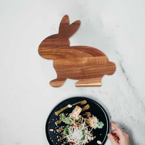 Planche à découper en bois lapin minkissy pour simplifier vos buffets de Pâques - 7