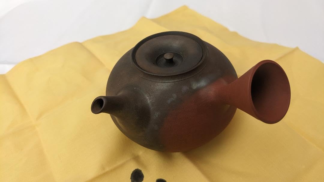 【希少】小西洋平 常滑焼 横手急須 共箱 共布 常滑市無形文化財小西洋平氏作 小西洋平 常滑焼 横手急須 共箱 共布 常滑市無形文化財小西洋平
