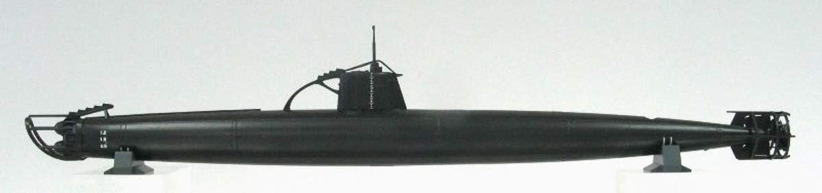 Fine Molds 1/72 IJN Type 'A' Target-Class Midget Submarine Sydney Bay" "