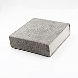 Étui à lunettes/Étui à lunettes : L'étui durable a une finition confortable à l'extérieur et une doublure de protection douce à l'intérieur pour empêcher les lunettes d'être rayées et salies. (Hors lunettes)