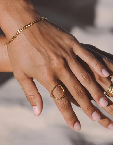 ADAJURI Minimalist Sculptural Hollow Circle Rings For Women | 18K Gold Plated Stainless Steel Water-Resistant Promise Oval Rings | Dainty Jewelry Gifts Perfect For Daily Anillos3