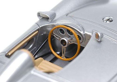 Amazon.co.jp: メイクアップ VISION 1/43 ポルシェ 550A 1500RS