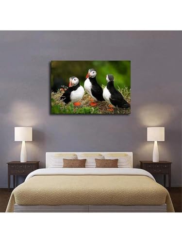 Peinture sur toile de Macareux pour deco salon elegante - 2