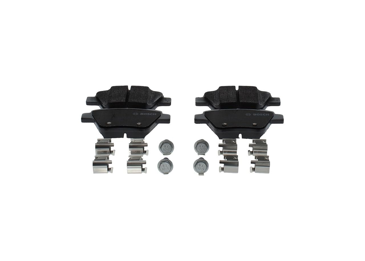 Bosch BP1338 - Plaquettes de Frein Arrière pour Voiture - Qualité Bosch - Réduction du Bruit et de la Poussière - Certifié ECE-R90 - Sans Cuivre - Jeu de 4 Plaquettes - Avec Accessoires