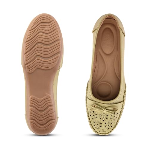 Image of Centrino Women's Bellies | Soft Cushioned Footbed for Extra Comfort | Stylish & Elegant Look for Ladies | Fashionable & Durable Bellies | Comfort & Quality (9483)