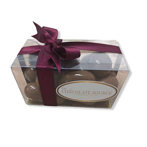 Caja de regalo de lujo con chocolate con leche cubierto de nueces brasileñas 250 g