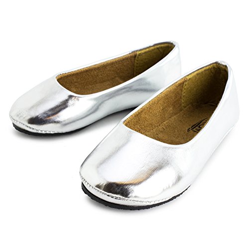 Kali Footwear Girl's Pala Jr. Round Toe Ballet Flat (Silver, 2)2