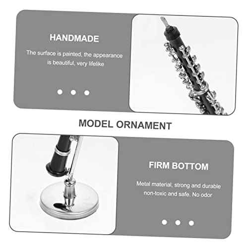 HOLIDYOYO Realistic Oboe Model for Desktop Decoration Metal Material Random Lip Color