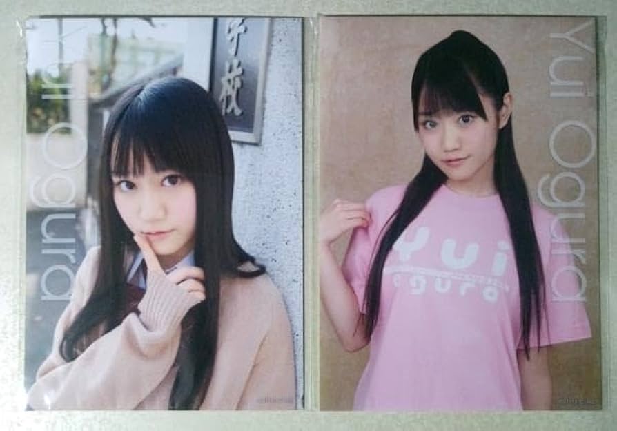 Amazon.co.jp: 小倉唯 オフィシャル A4ポートレート 生写真 8枚セット
