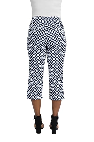 Image of Briggs New York Women's Pull on Stretch Capri Pants High Waist Crop Straight Leg with Pockets 21 inch Inseam