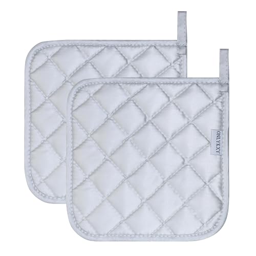 ONLYKXY 2pcs Cotton Heat Resistant Pads Basic Square Pot Holder 20cm/7.87inch Multipurpose Quilted Liner Little Trivet Cloth Potholders for Hot Cold Kitchen Baking Cooking Oven (Silver)