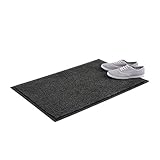 Muy resistente: robusto tapete para la puerta del recibidor. Parte superior de polipropileno gris resistente. Parte trasera hecha de PVC negro