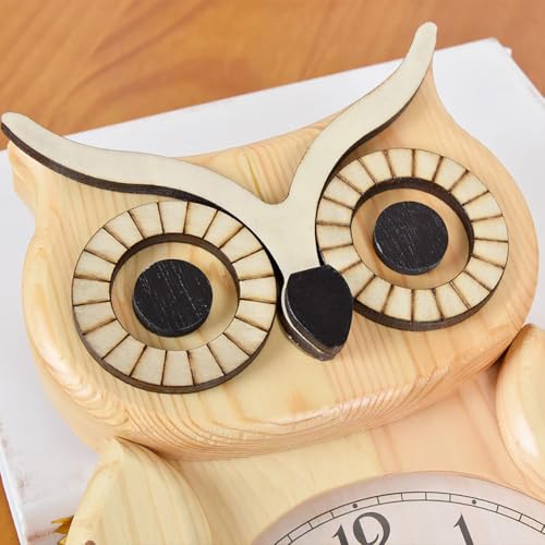 Reloj de pared péndulo de madera con diseño búho, silencioso y a batería miniatura 4