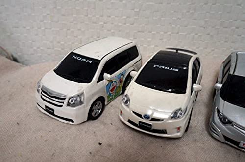 ドライブタウン トヨタエスティマ プルバックミニカー Amazon.co.jp: ドライブタウン トヨタ エスティマL プルバック