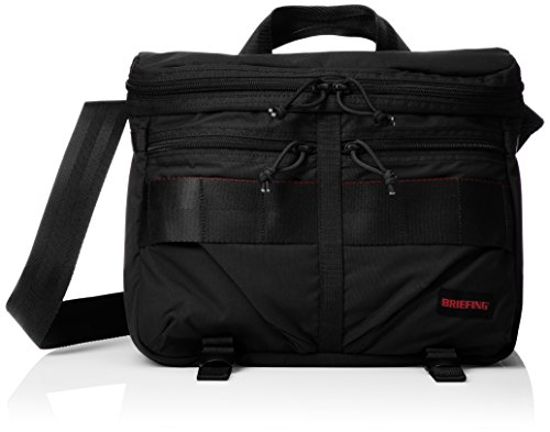 BRIEFING ブリーフィングのメッセンジャータイプのショルダーバッグ  