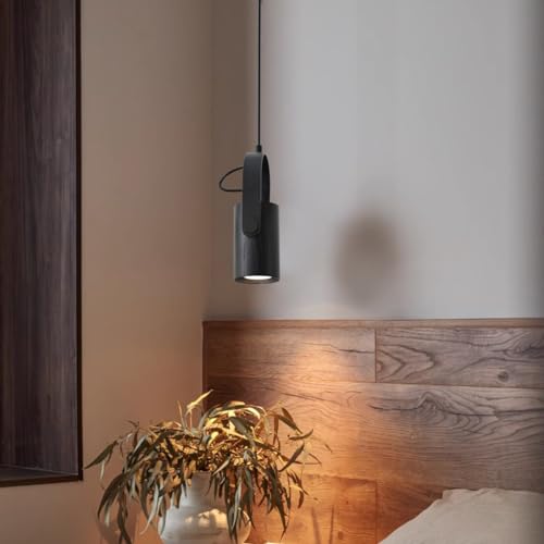 Lámpara colgante ajustable que soluciona la falta de luz en mesas 3