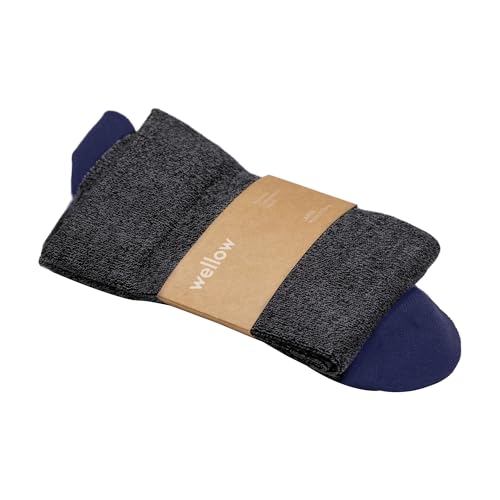 Image of Wellow Knee High Compression Socks for Men & Women, 18-25 mmHg, Bamboo Viscose, Swelling Relief