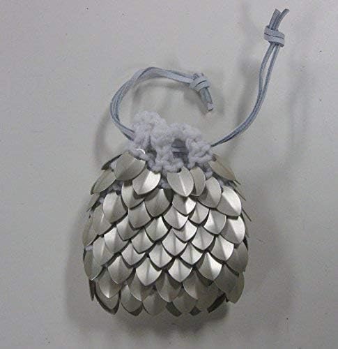 Scalemail Dice Bag in knitted Dragonhide Armor- Paladin
