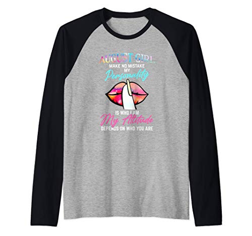 August Girl - Make No Mistake My Personality - Queen Lips Camiseta Manga Raglan