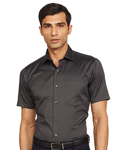 Image of Van Heusen Men's Solid Regular Fit Formal Shirt