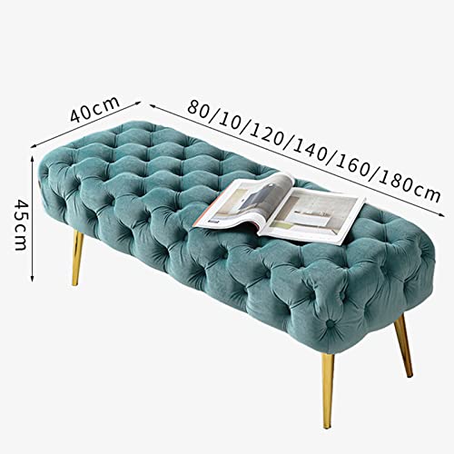 Pouf en velours capitonné pour optimiser les petits salons - 3