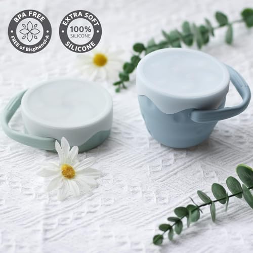 Image of Moonkie Baby Snack Cups for Toddlers No Spill, Collapsible Silicone Containers for Girl, Snack Catchers with Lid for Kids (Folding Green)