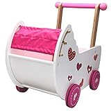 fisher price lauflern puppenwagen mit puppe Das verspielte Design lädt kleine Puppenmütter dazu ein einen kleinen Spaziergang zu wagen. Die leicht laufenden, gummibereiften Räder sind dazu perfekt. Auch kleine Kinder können so sicher und mit viel Vergnügen den Puppenwagen leicht schieben. Das Innenfutter verspricht Gemütlichkeit für jede Art von Puppe und das niedliche Herzchenmotiv ist ein echter Blickfang!