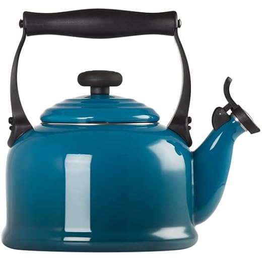 Le Creuset Traditional Kettle-Deep Teal