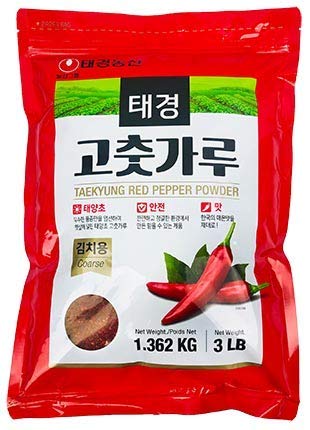 Tae-kyung Korean Red Chili Pepper Flakes Powder Gochugaru, 3 LBS (3 Pound) - pack of 2
