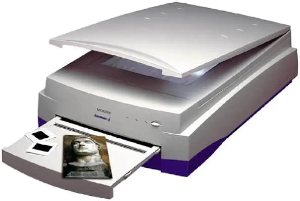 Microtek Scanner de tamanho legal Scanmaker 4 com kit de modelo Snaptrans