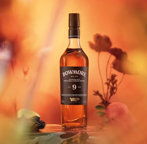 Bowmore 9 Year Old Single Malt Scotch Whisky, 70cl - Image 2
