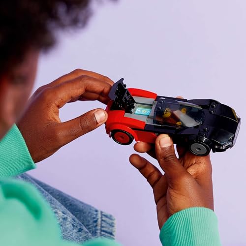 City Supercar EV - Modello di Auto da Corsa Giocattolo - Macchina con Minifigure Pilota - Set per lo Sviluppo della Motricità Fine - Idea Regalo di Compleanno per Bambini da 5 Anni in su - 60486 - Lego - Immagine 4