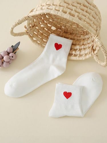 Image of Milumia Women's 2 Pairs Cute Heart Print Ankle Socks Comfort Low Cut No Show Lovely Design Socks