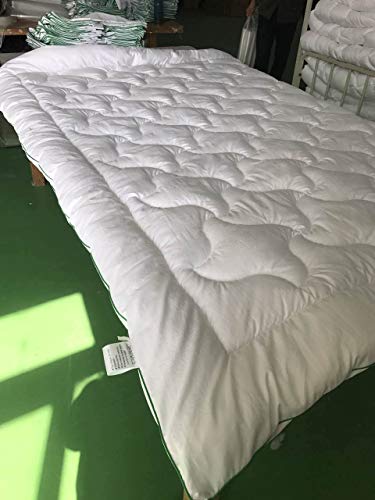 Bergmann Bettdecke Bambusmotiven für Allergiker, Kinder und Erwachsene, Microfaser Decke, Steppdecke waschbar bis 95°, Öko Tex, Schlafdecke - Weiche Steppbettdecke Polyester Füllung 135 x 200 cm - Image 3