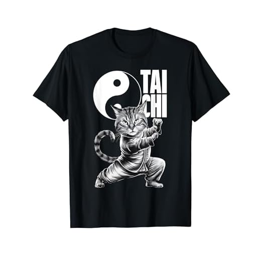太極拳武術の陰陽を演じるかわいい猫 Tシャツ
