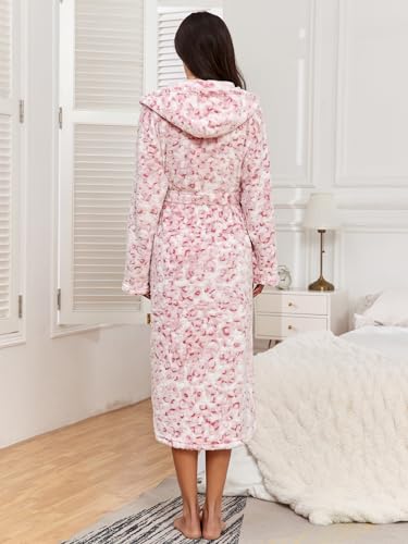 Image of RONGTAI Womens Robes Plush Fleece Hooded Bathrobe Thick Nightgown with Pockets Fluffy Sleepwear (US, Alpha, XX-Large, Plus, Long, Pink Leopard)